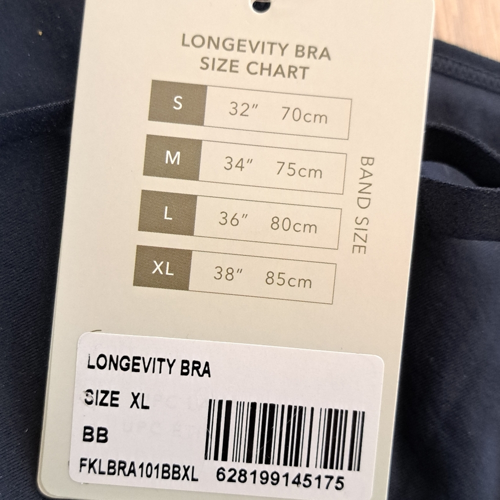 Knix Longevity Bra XL sport black
I have two of the large - Picture 7 of 7
